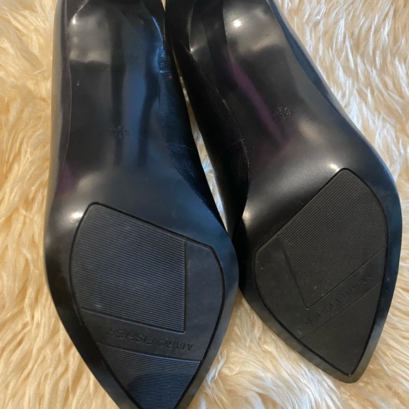 Marc Fisher Pointed Toe Pump - Picture 7 of 7